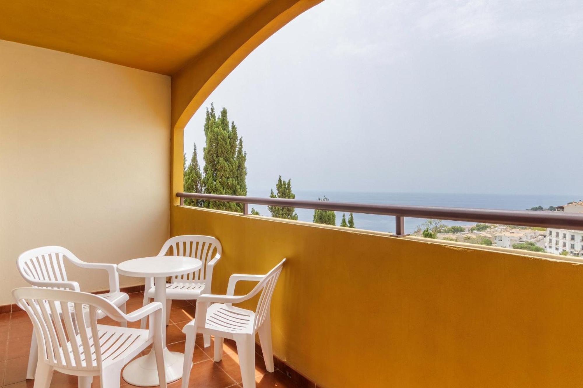 Apartamentos Best Alcazar La Herradura  Εξωτερικό φωτογραφία