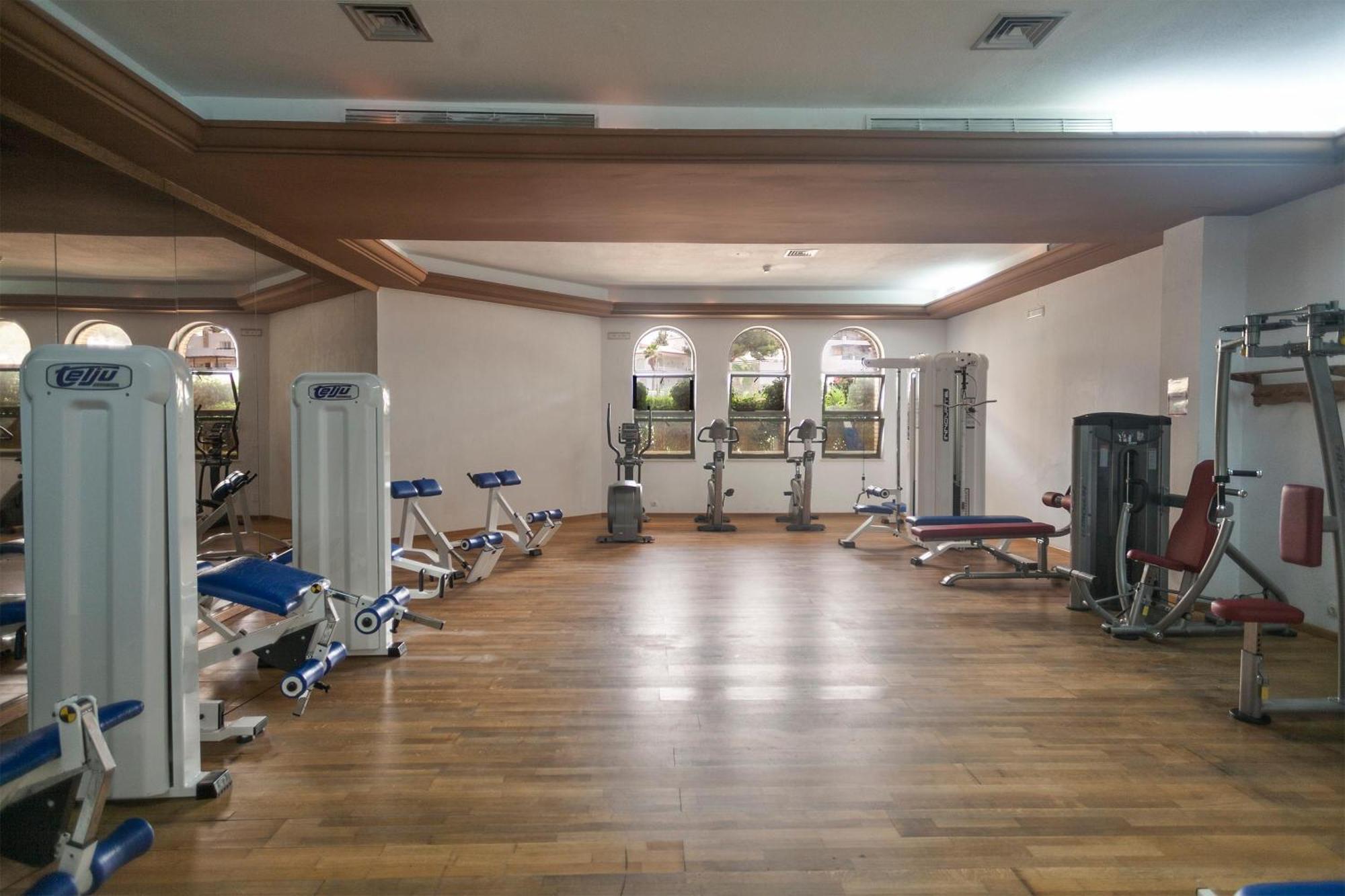 Apartamentos Best Alcazar La Herradura  Εξωτερικό φωτογραφία