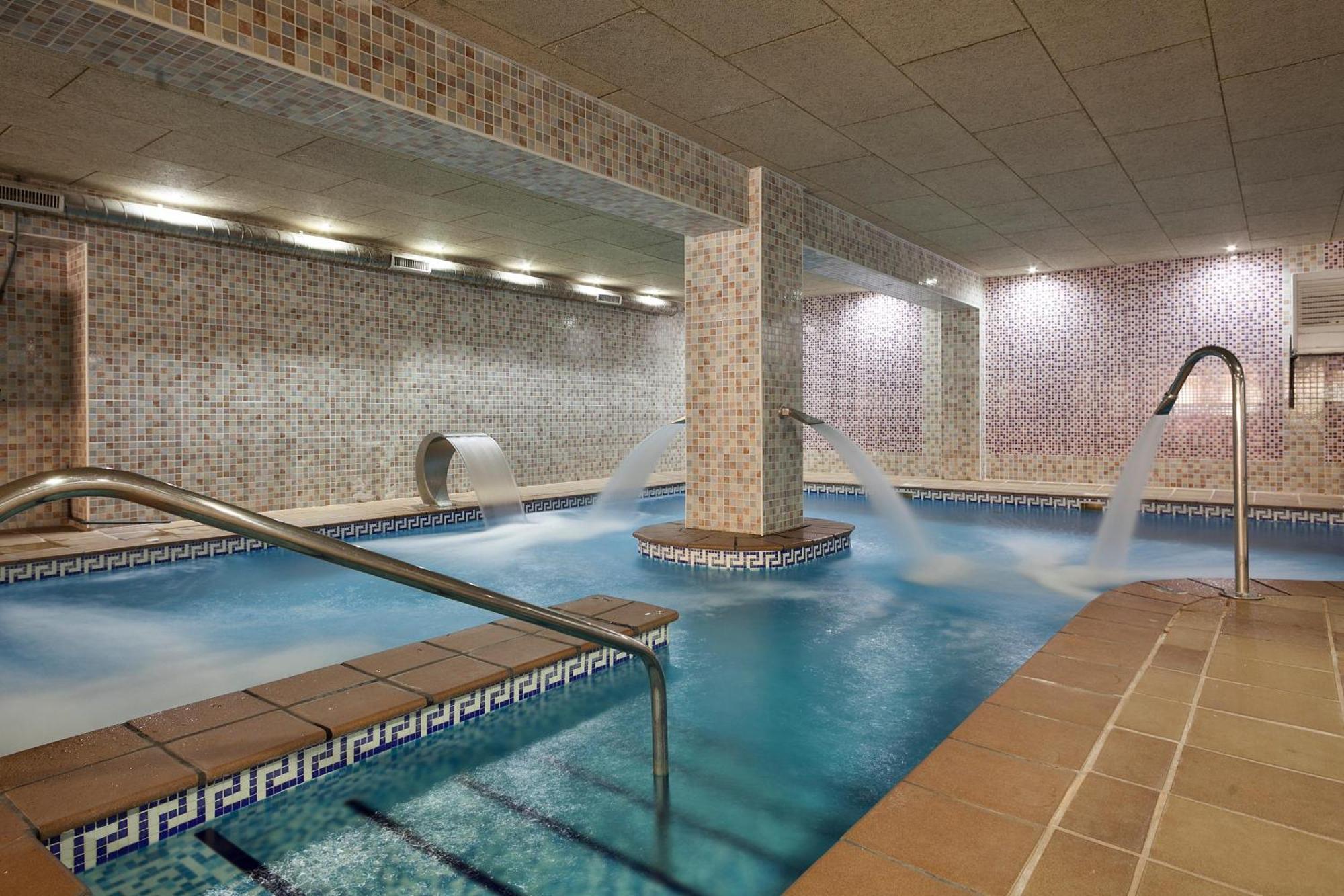 Apartamentos Best Alcazar La Herradura  Εξωτερικό φωτογραφία