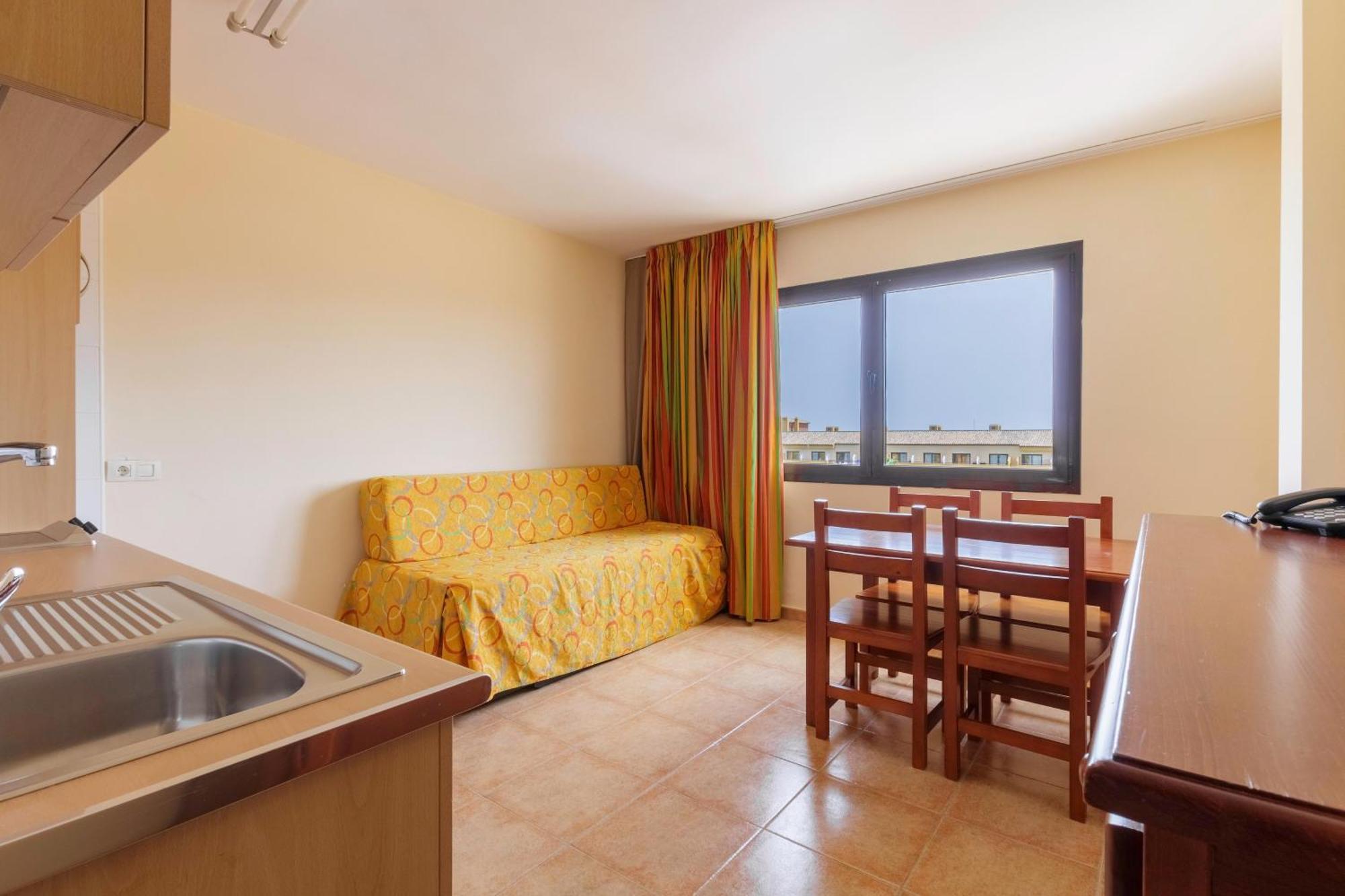 Apartamentos Best Alcazar La Herradura  Εξωτερικό φωτογραφία